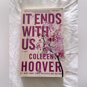 It Ends With Us by Coleen Hoover